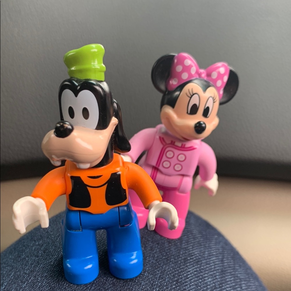 Disney Duplo LEGO Goofy and Minnie Action Figures - Green, Orange, Pink, Blue
